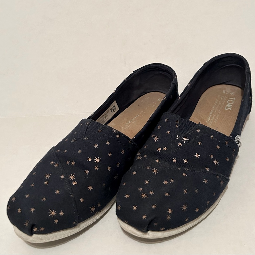 TOMS navy blue alpagartas with copper stars, W 7.5